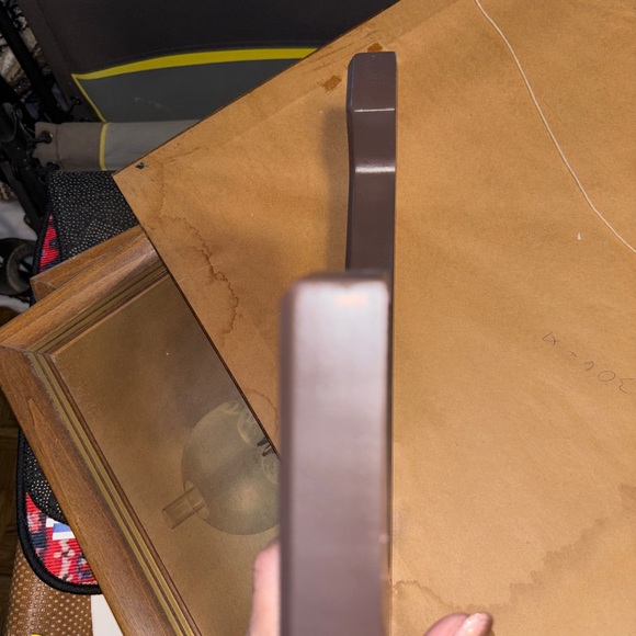 Elegant Brown Letter 'L' Decor - Picture 2 of 3